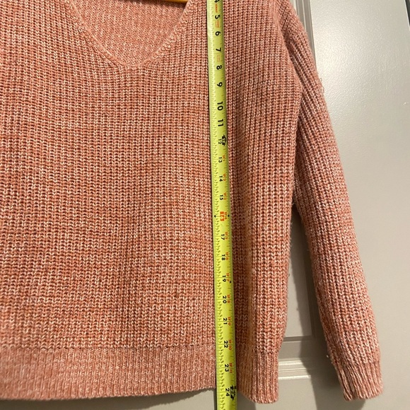FOREVER 21 SWEATER SIZE S - Picture 4 of 4